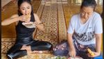 Gaya Sederhana Soimah Menjamu Makan Yuni Shara hingga Raffi Ahmad