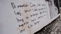 Tak hanya foto manekin, terdapat juga surat yang disampaikan oleh Sutrisno Jambul.