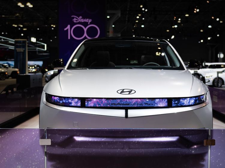 Mobil Listrik dari Negeri Dongeng! Ini Wujud Hyundai IONIQ 5 Disney100 Edition