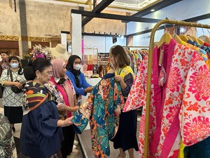 Batik UMKM Binaan Pertamina Nongol di Ajang Ini