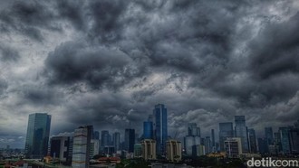 Serba-serbi 3 Siklon Mengepung Indonesia