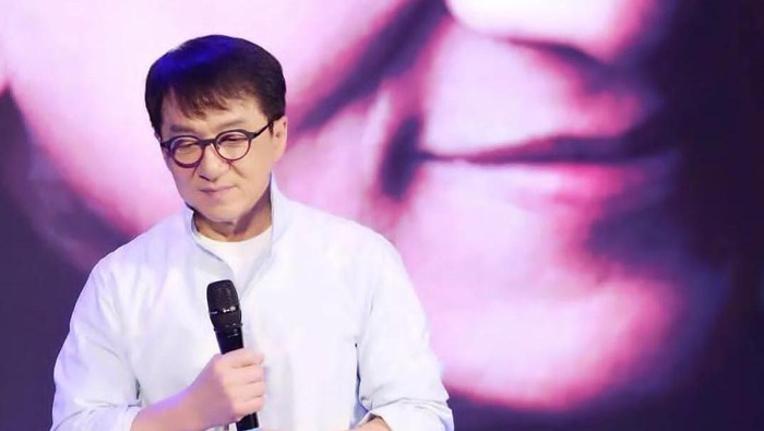 Tips Olahraga dan Diet ala Jackie Chan, Tetap Bugar di Usia 69