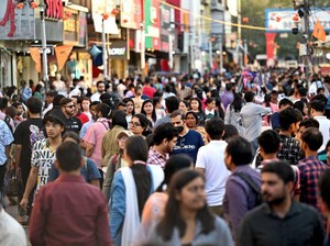 India Banjir Populasi, Bakal Salip China Jadi Negara Terpadat!