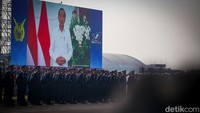 Dalam HUT TNI AU, Presiden Jokowi turut memberikan ucapan selamat dalam video yang ditayangkan.