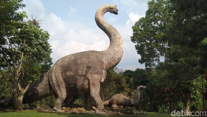 Taman Dinosaurus Majalengka