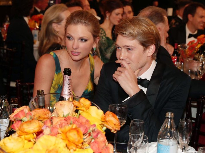 Taylor Swift, Joe Alwyn