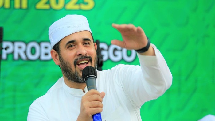 Wali Kota Probolinggo Habib Hadi Zainal Abidin