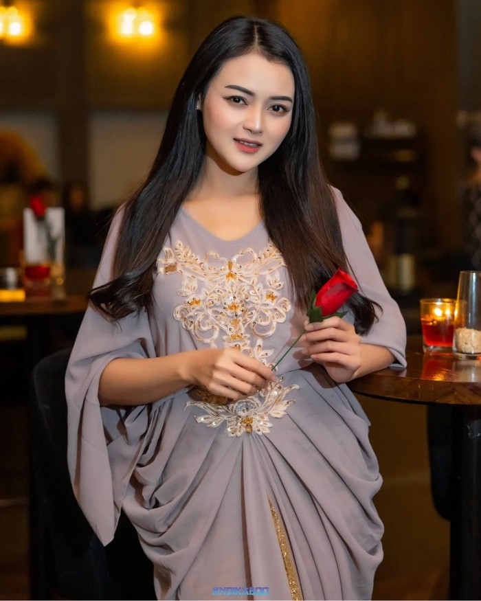 adelia zizi