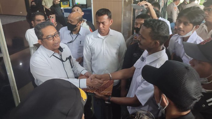 Bemnus Korda DKI mengadukan Ketua KPK Firli Bahuri ke Dewas KPK, Senin (10/4/2023).
