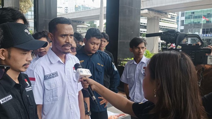 Bemnus Korda DKI mengadukan Ketua KPK Firli Bahuri ke Dewas KPK, Senin (10/4/2023).
