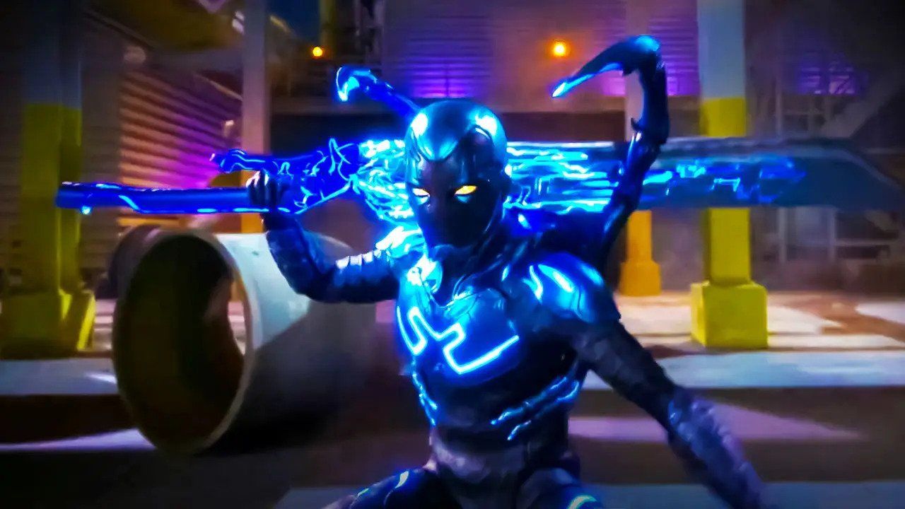 Adegan dalam trailer Blue Beetle.