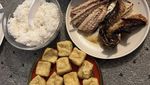 Bunda Corla Mudik ke Indonesia, Berbuka dengan Nasi Padang dan Kolak Pisang