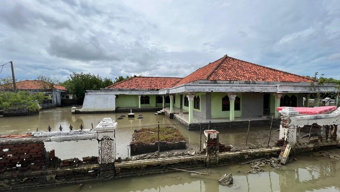 CT Arsa Foundation Kunjungi MI Mansya'ul Huda CT Arsa Foundation Kunjungi MI Mansya'ul Huda
