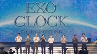 Para member EXO juga mengobrol dengan EXO-L. Foto: (dok. SM Entertainment)