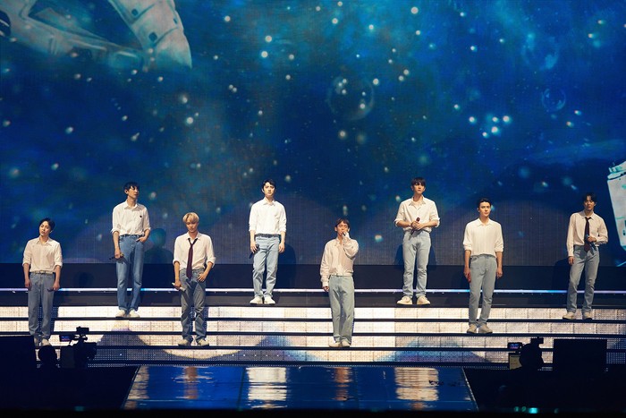 EXO