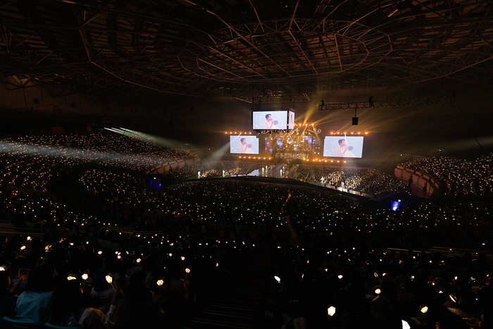 EXO