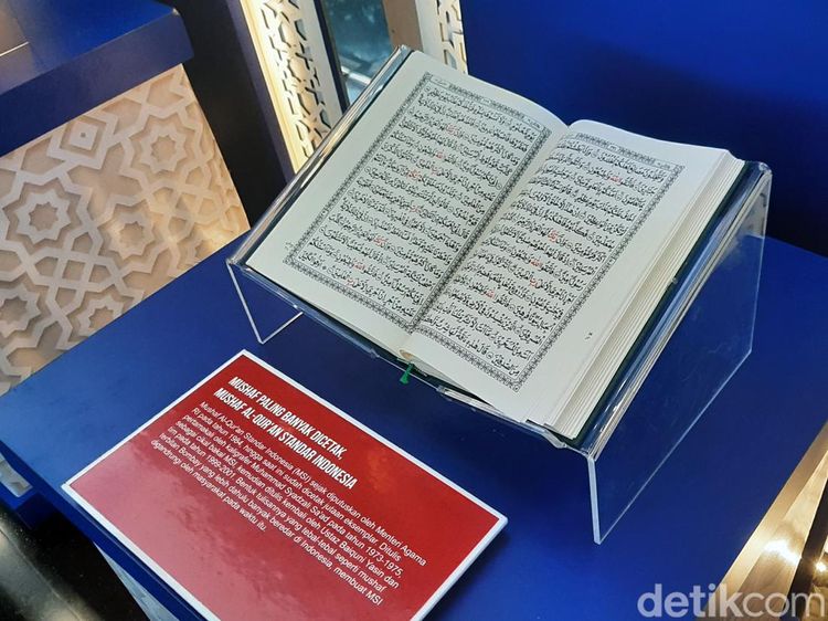 9 Mushaf Al-Quran Fenomenal di Pameran Kemenag