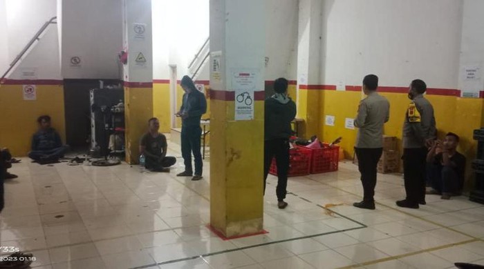 Gudang jasa ekspredisi di Bogor yang dirampok (dok. Istimewa)