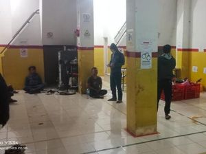 Ngeri! Rampok Bersenpi Sekap-Pukul Pegawai Gudang Jasa Pengiriman di Bogor