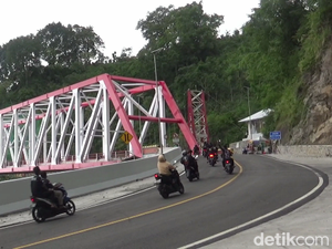 Jembatan Besuk Kobokan Penghubung Lumajang-Malang Siap Dilintasi Pemudik 2023