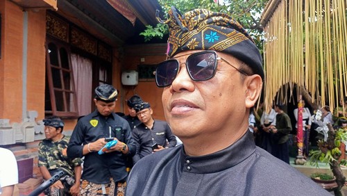 Ketua DPD Golkar Badung I Wayan Suyasa.