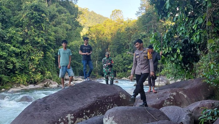 Lokasi remaja di Mamasa hilang diduga terseret arus sungai.