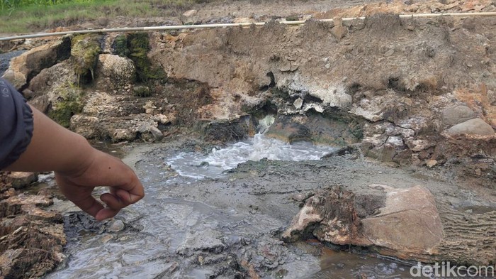 Lokasi semburan lumpur campur belerang di Bojonegoro