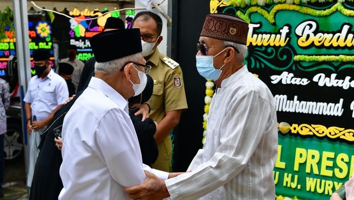 Maruf Amin takziah ke rumah duka menantunya Rapsel Ali