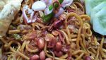 20 Mie Aceh Berbumbu Rempah Pekat Sedap Ada di Sini