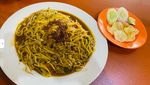20 Mie Aceh Berbumbu Rempah Pekat Sedap Ada di Sini