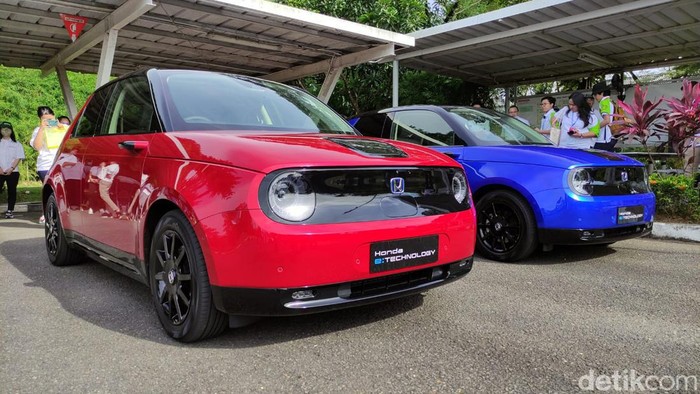 Mobil listrik Honda e.