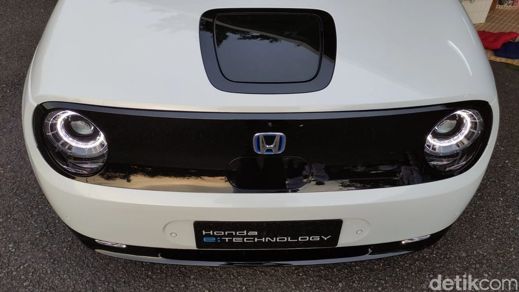 Mobil listrik Honda e.