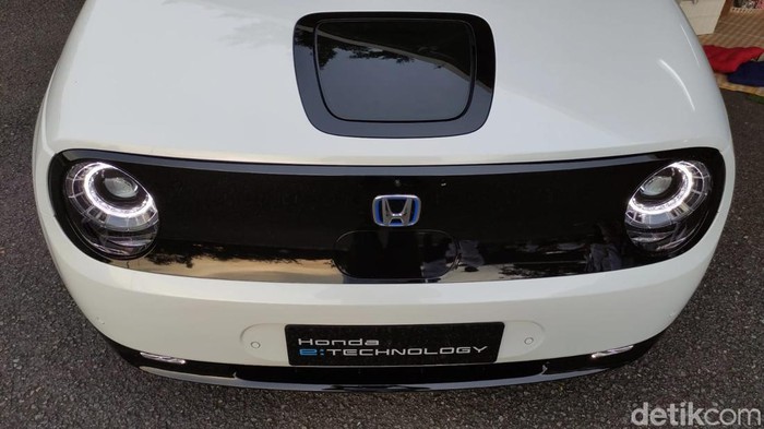 Mobil listrik Honda e.