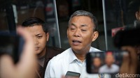 Ketua DPRD DKI Jakarta, Prasetyo Edi usai diperiksa KPK di gedung Merah Putih Komisi Pemberantasan Korupsi, Jakarta, Senin (10/4/2023).