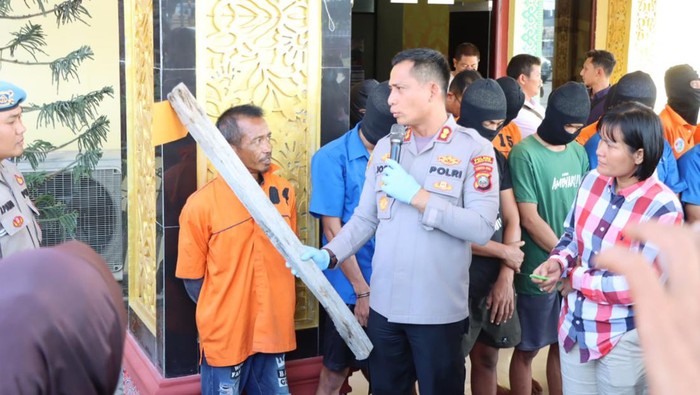 Pelaku yang ancam istri pakai balok kayu. (Foto: Istimewa)