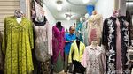 Penjahit di Pasar Mayestik Banjir Pesanan Baju Lebaran