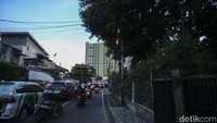 Terbakarnya kabel terjadi pukul 05.40 WIB.