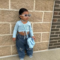 Ia kerap tampil menggunakan crop top lengkap dengan kacamata hitam. Foto: dok. Instagram/@queenkye.18