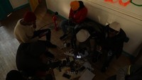Sebuah LSM melaporkan bahwa mereka menunggu solusi yang layak dari pemerintah Paris terkait kehidupan mereka.  