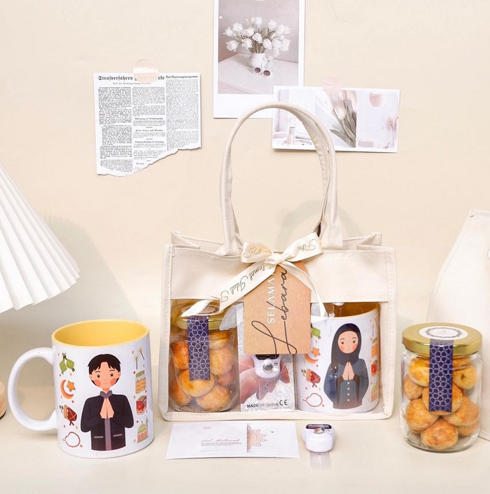 Rekomendasi hampers lebaran murah meriah bisa menjadi pilihan kamu dari Seventeencraft.