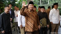 Sebelumnya, Dasco mengungkap kalau pertemuan Cak Imin dan Prabowo itu bakal membahas koalisi.