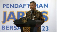JARVIS terdiri dari tiga jalur pendaftaran, yaitu JARVIS Mandiri yang diadakan oleh unit pendidikan masing-masing, JARVIS Prestasi untuk seleksi bagi siswa berprestasi, dan Jarvis Bersama yang diadakan oleh Kementerian Perindustrian secara serentak bagi seluruh unit pendidikan Kementerian Perindustrian.