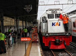 Berburu Tiket Kereta Api 12 Hari Jelang Lebaran, Masih Dapet Nggak Ya?