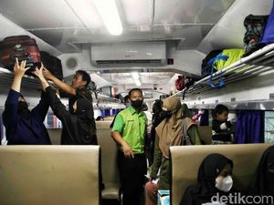Syarat Terbaru Naik Kereta Api untuk Mudik Lebaran 2023