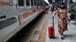 Suasana Mudik Mulai Terasa di Stasiun Pasar Senen