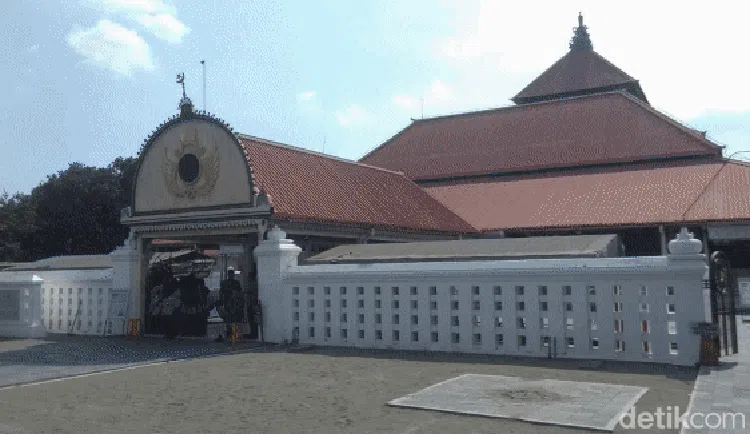5 Masjid Peninggalan Sejarah Kerajaan Islam di Indonesia