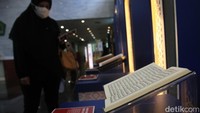 Ada sejumlah Al-Quran yang ditunjukkan dalam acara ini. Mulai dari mushaf Al-Quran Terbesar hingga Mushaf Al-Quran Kuno.