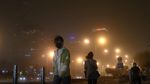 Badai Pasir Telan Gedung Pencakar Langit di Beijing