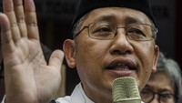 Setelah keluar Lapas, Anas langsung menyampaikan pidato di hadapan ratusan loyalisnya yang sudah menunggu sejak pagi di Sukamiskin. Anas juga menyapa sejumlah sahabat lamanya.  