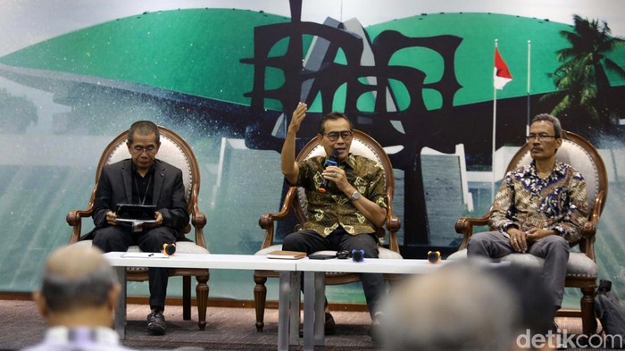 Diskusi Harga Pangan Jelang Lebaran 2023 Diskusi Dialektika Demokrasi dengan tema 'Menjaga Stabilitas Harga Pangan Jelang Lebaran 2023' digelar di Gedung DPR RI, Jakarta. Pemerintah diminta menstabilkan harga.